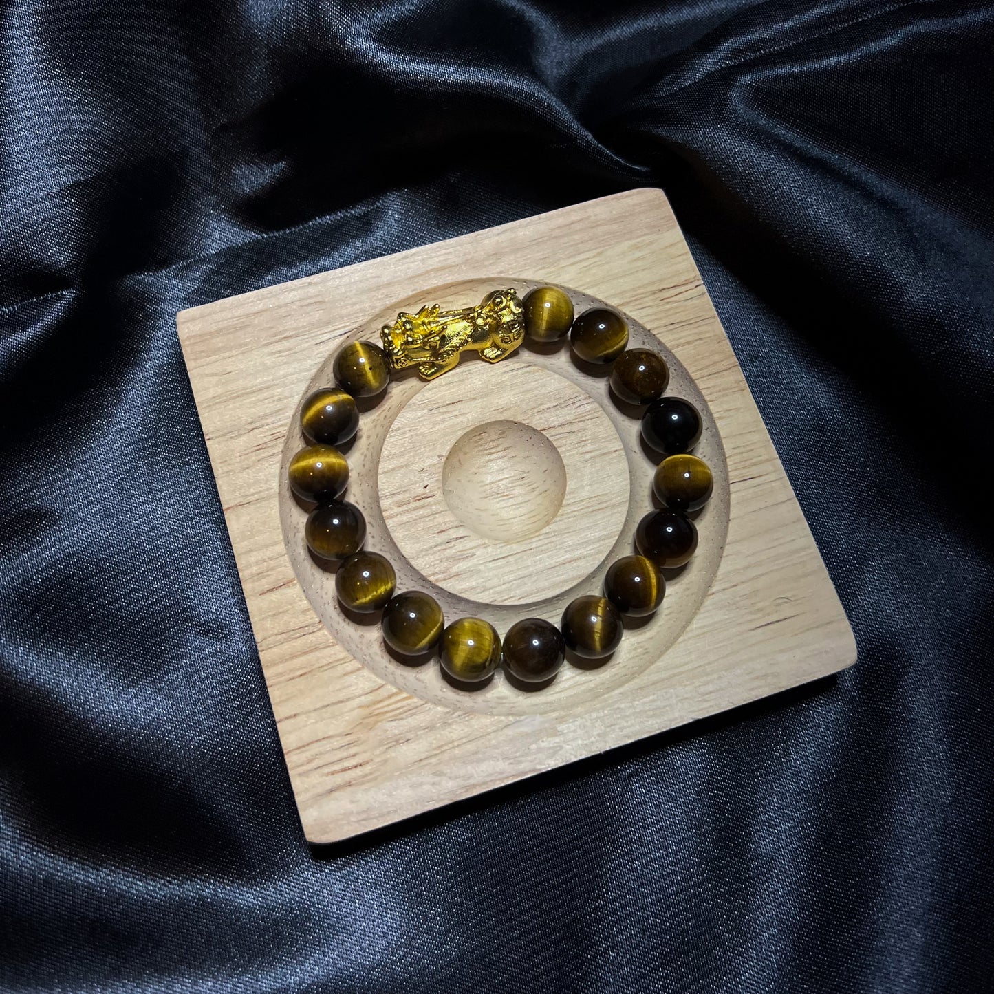 Gold Tiger‘s Eye Bracelet